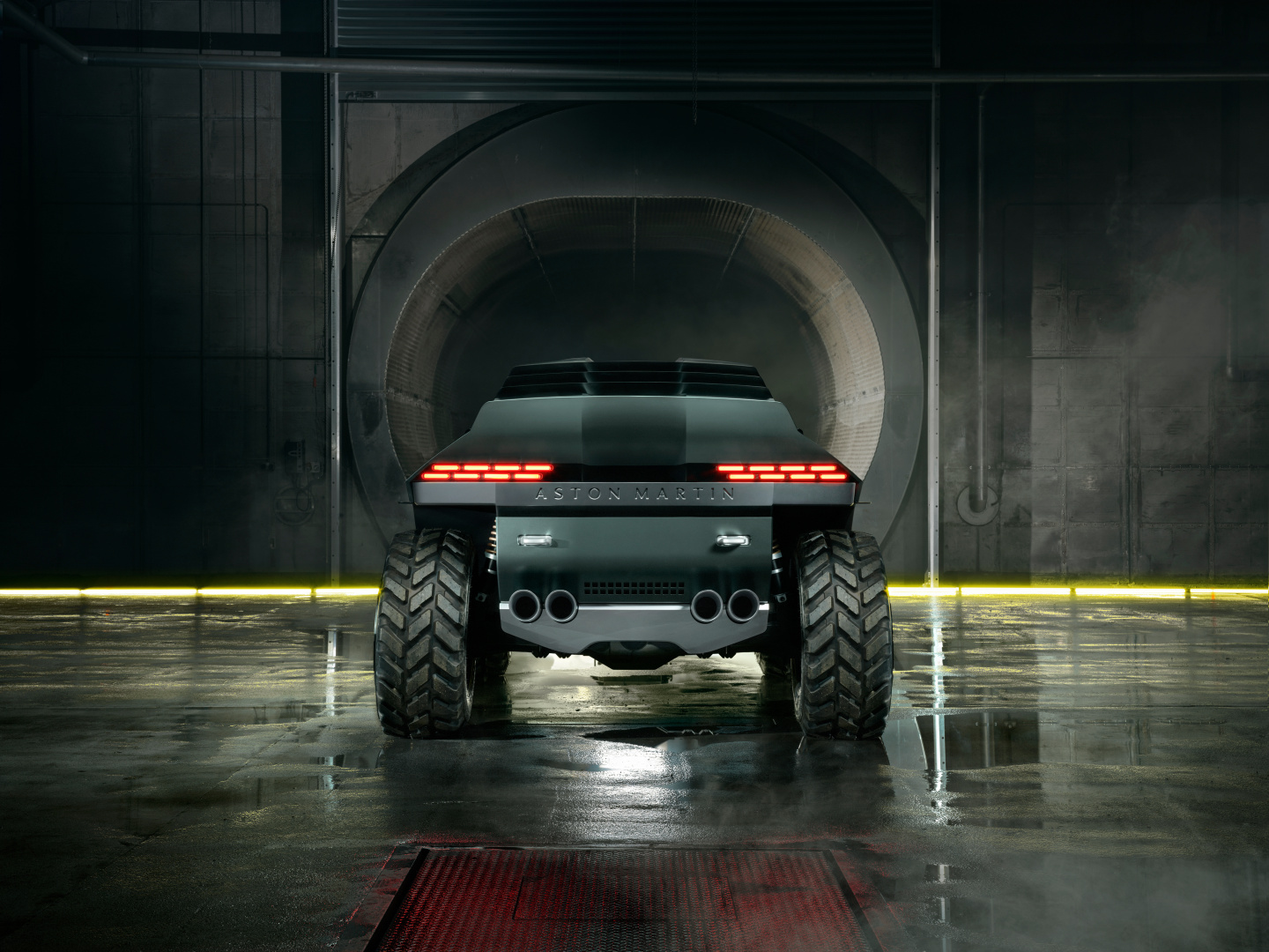 SMALL_AstonMartin Dreadnought_04